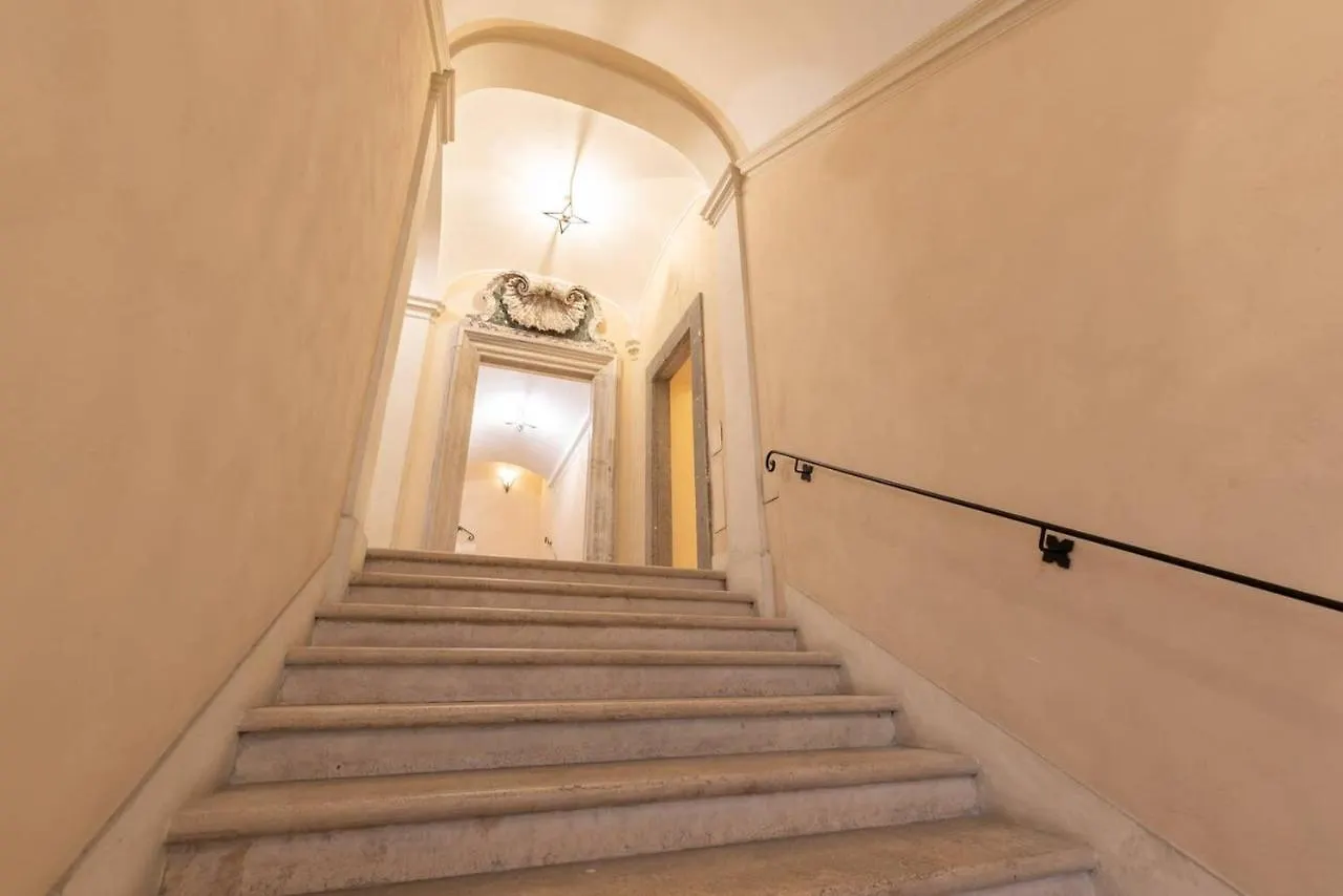 Palazzo Pamphili Lecca Di Guevara روما شقة